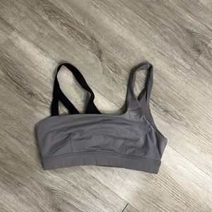 Alo sports bra